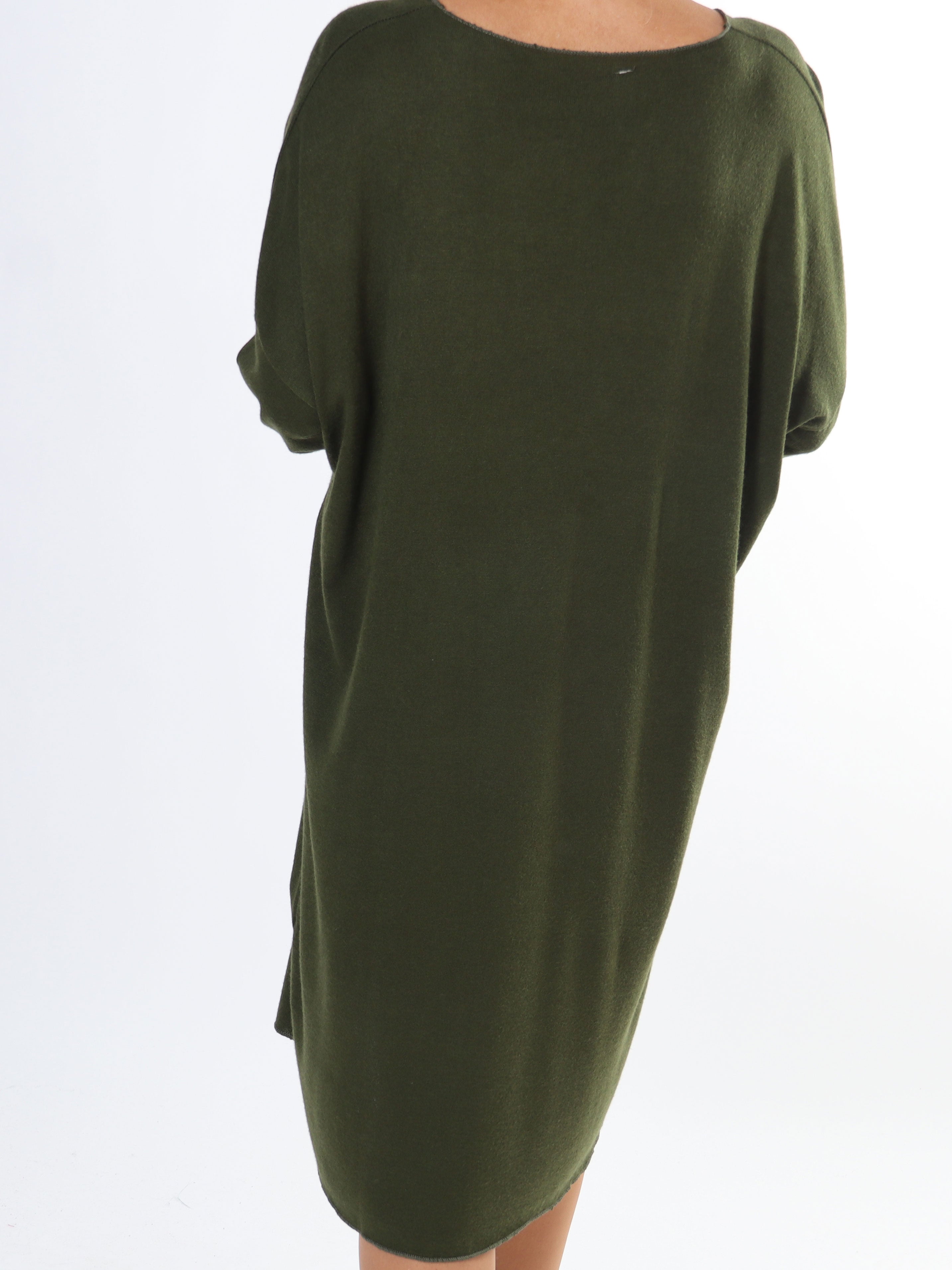 Lucia - Plus size kjole i viskose med print af sølv hjerter og skrift